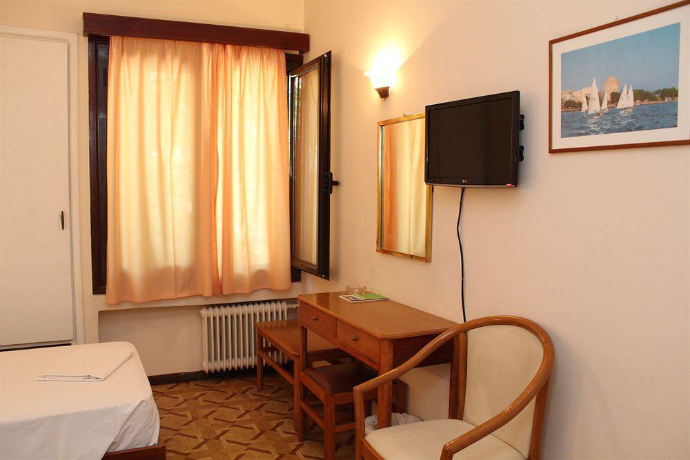 Nefeli Hotel أثينا المظهر الخارجي الصورة