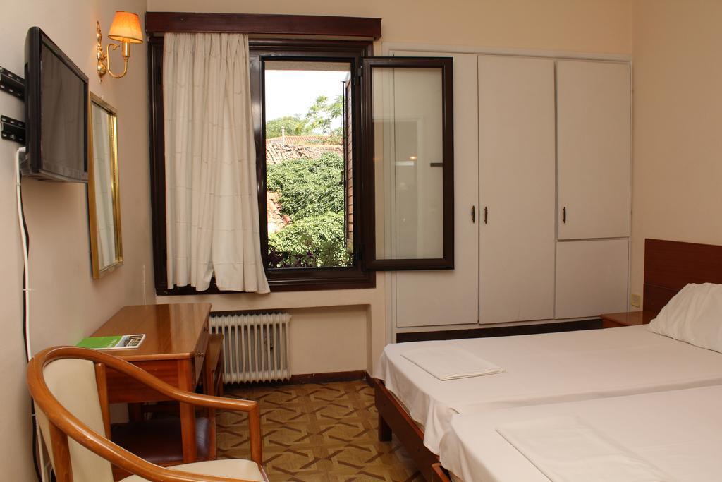Nefeli Hotel أثينا المظهر الخارجي الصورة